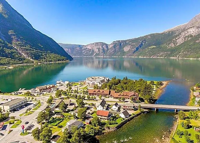 Eidfjord Hotel