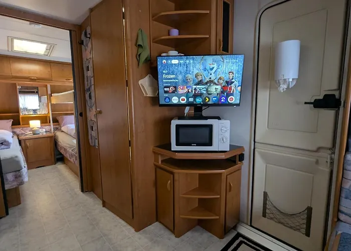 Mikael'S Bed & Spa - Camping Suite