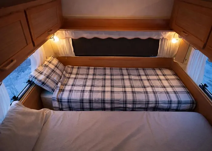 Stunning Summer Caravan In Sommaroy