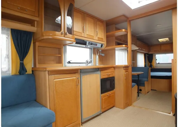 Hobby 750 Caravan