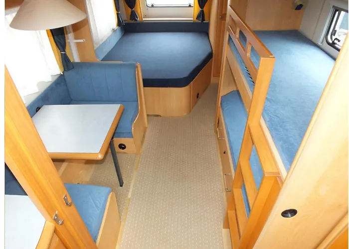 Hobby 750 Caravan