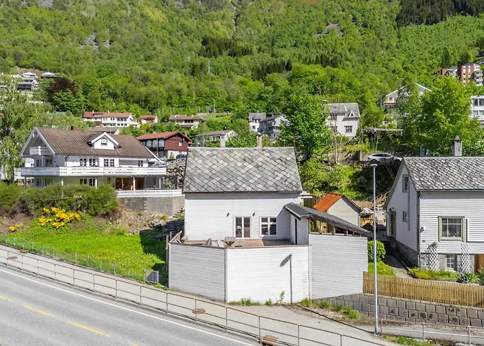 Odda Apartments - 2Br & 3Br - Parking - T32