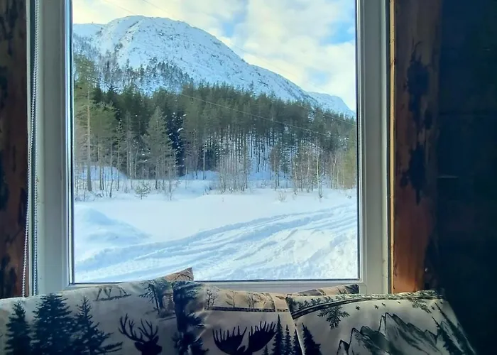 Hjortebu I Naturskjonne Omgivelser