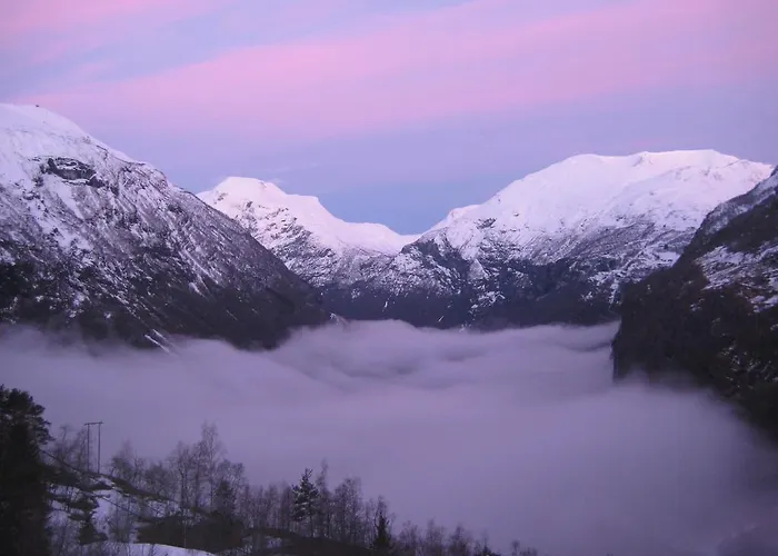 Lunheim In Geiranger