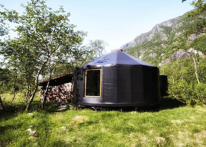Hardanger Basecamp