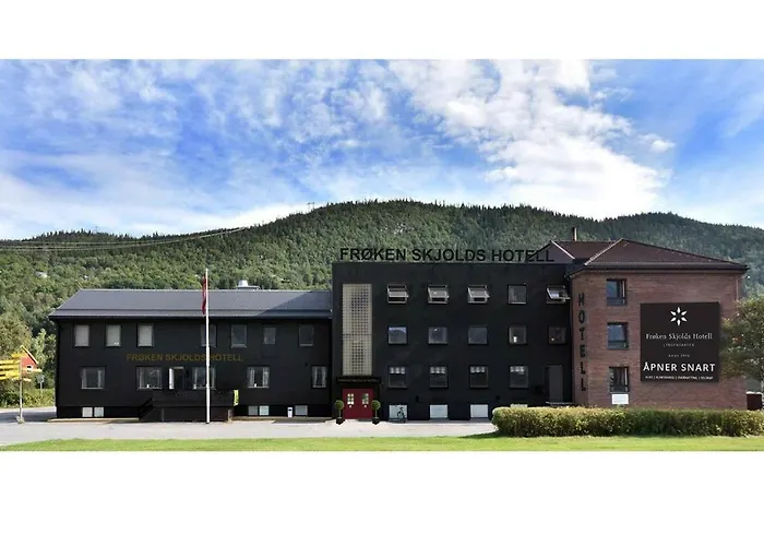 Froken Skjolds Hotel Lyngengarden Mosjoen